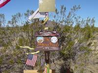 Highlight for album: Mojave Road Trip - Nov 2006